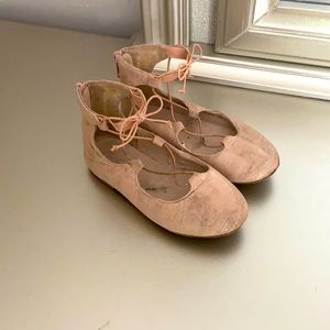 Children’s place lace up dress shoes